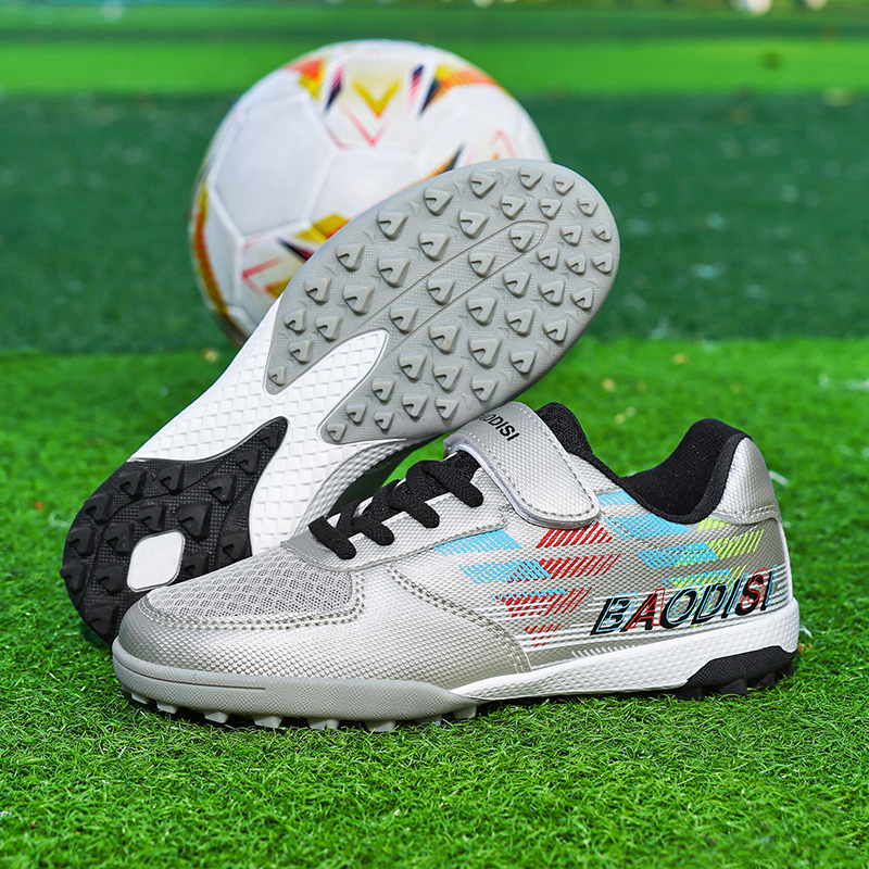 أحذية كرة قدم للأطفال خفيفة ال - مراجعة Sports Equipment For Schools وسعره